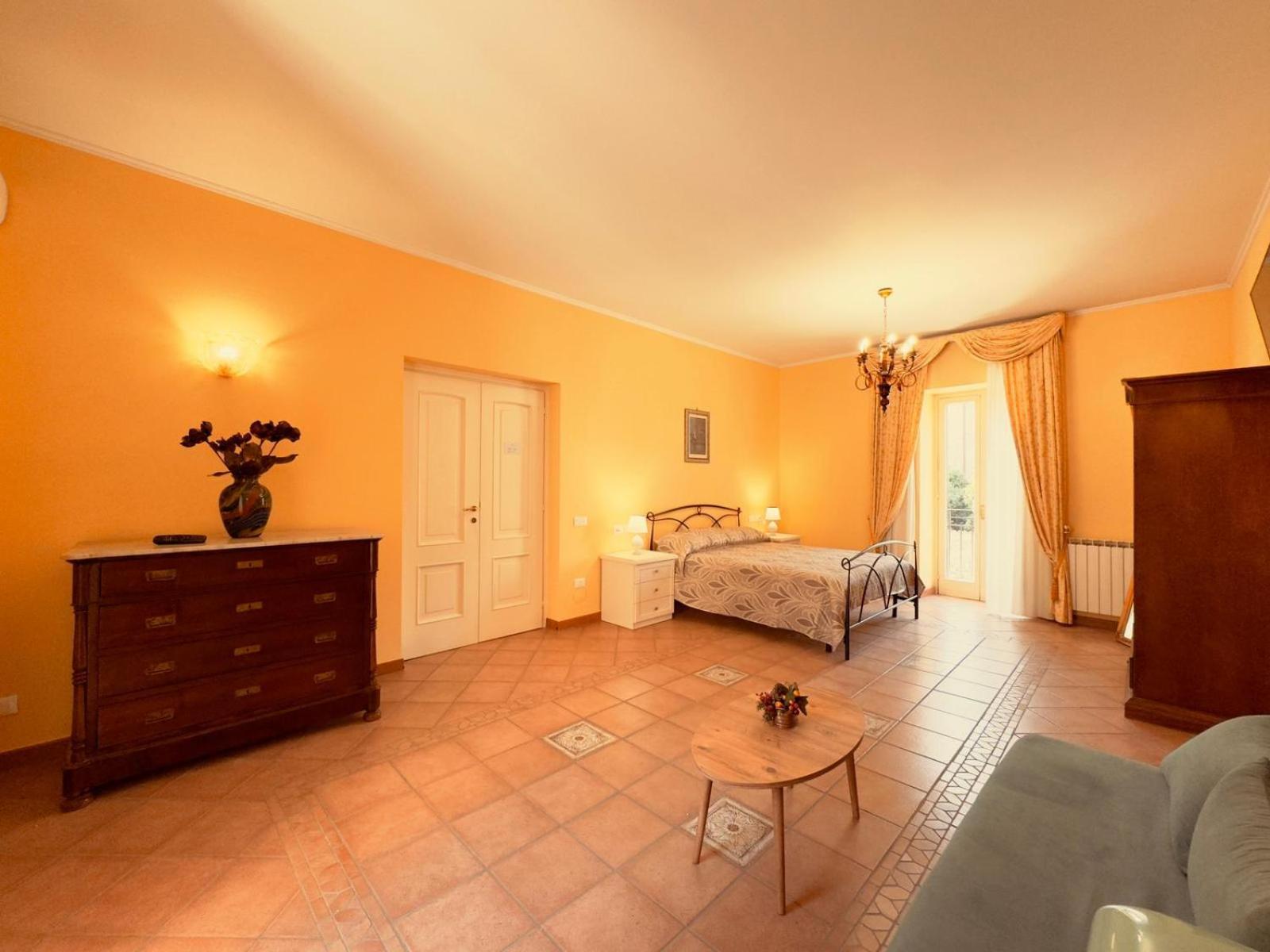 Casa Pepe - Fondi Vertice Rooms Exterior foto